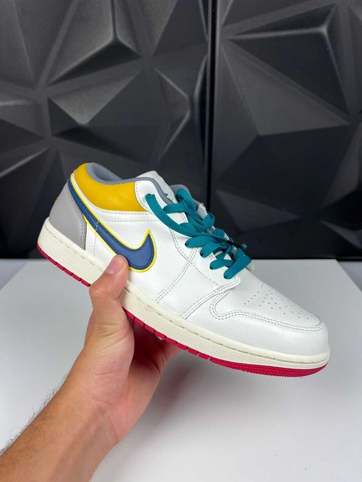 Jordan 1 Low Premium Sail Cashmere