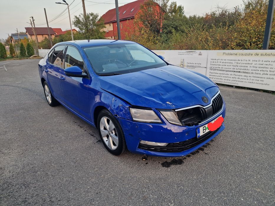 Skoda Octavia 2019 avariat