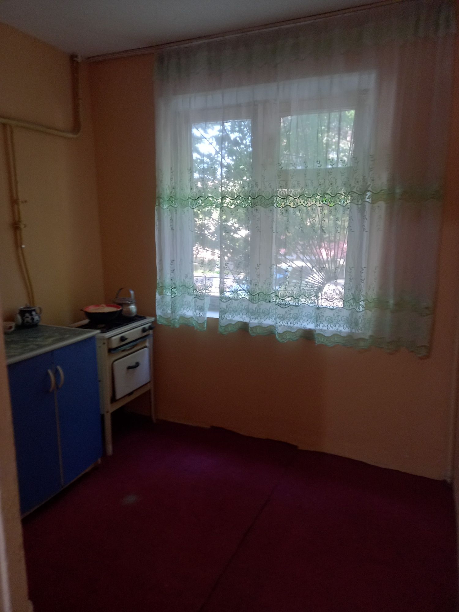 1 xonali kvartira Oila uchun  ijaraga beriladi Frunza massivda