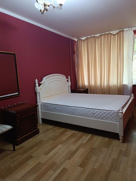 Сдаю 3х комнатную квартиру Ц-1