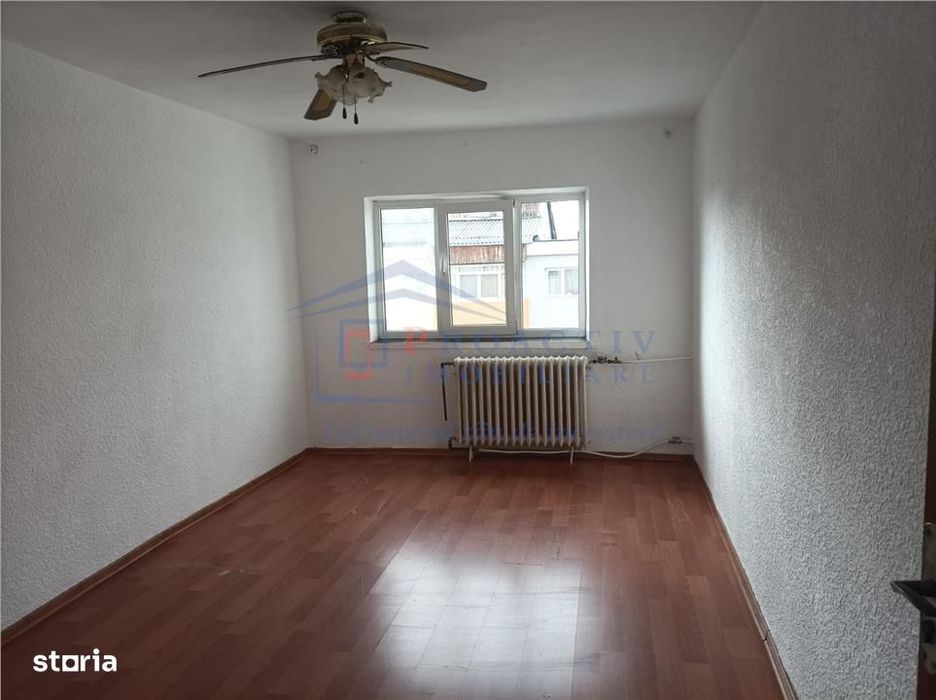 Apartament cu 2 camere, Burdujeni, 2c-7259
