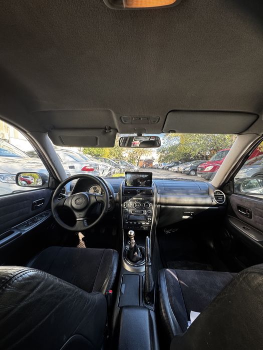 Салон от lexus is200 с подгрев и ел шофьорска седалка