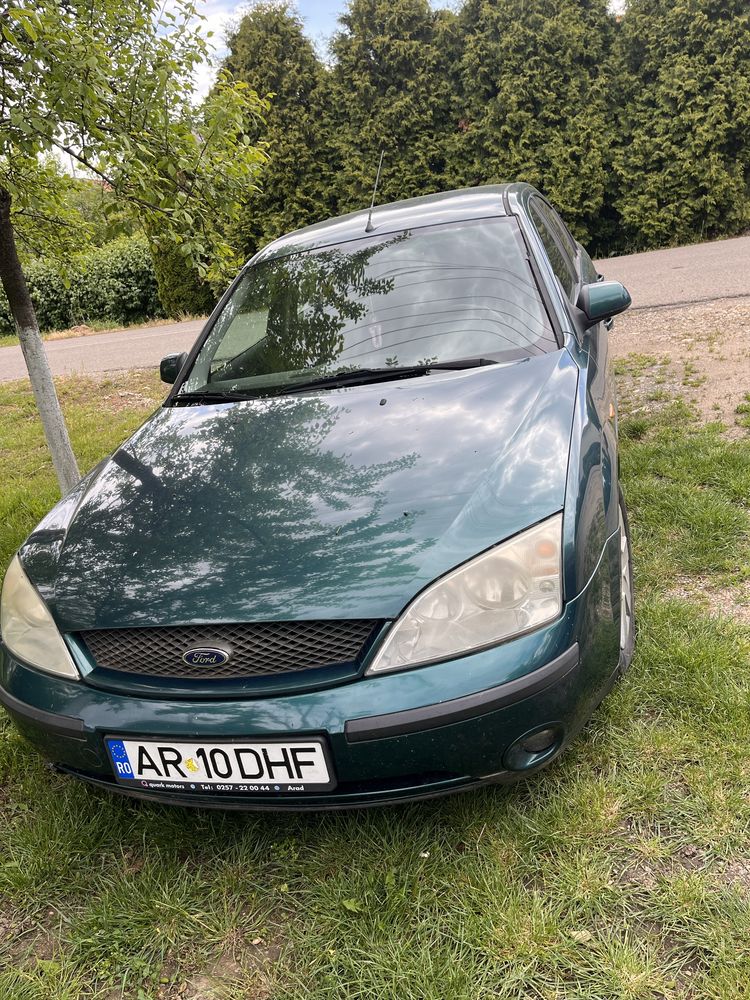 Vand Ford Mondeo, 2001