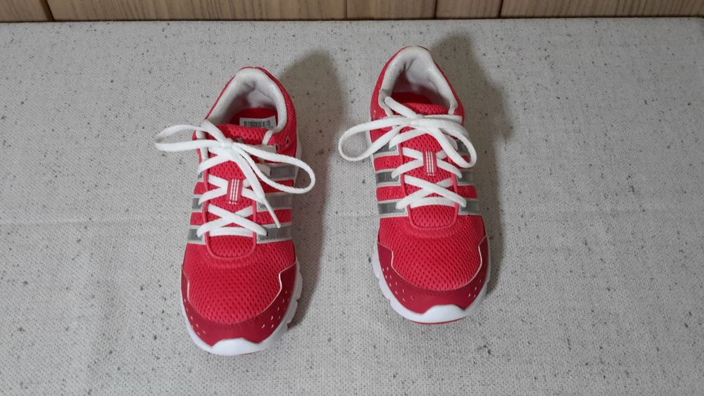 Adidasi Adidas run cool nr 36 2/3