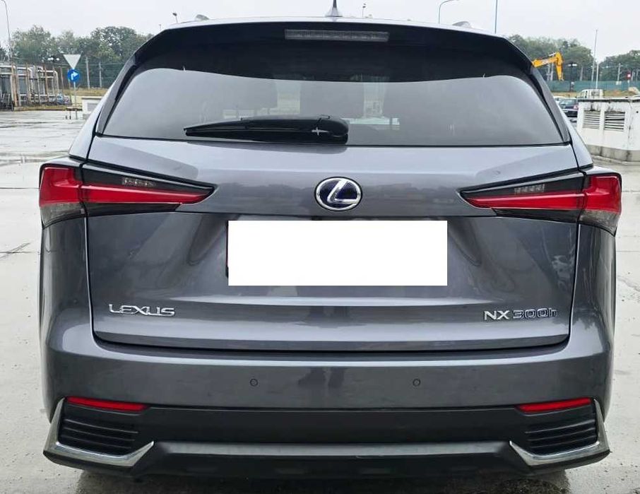 NX 300h  4x4 AWD Lux full predare leasing variante schimb