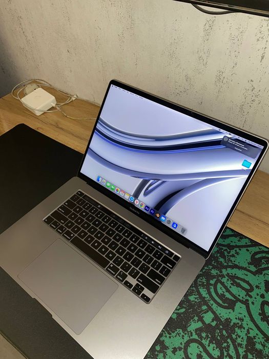 MacBook Pro 2019 16GB ram 512Gb xotira 10/10 xolatda ideal  masla