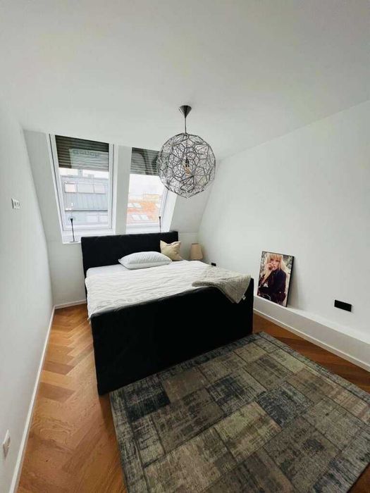 Дава се под наем Двустаен апартамент в София, Зона Б-5 - 68 кв.м за 612 € - Снимка #2