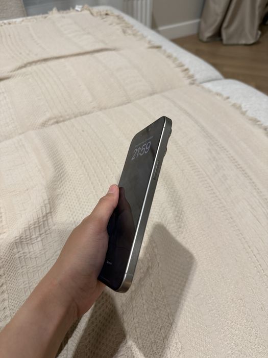 Iphone 16 pro max 256gb в идеальном состоянии