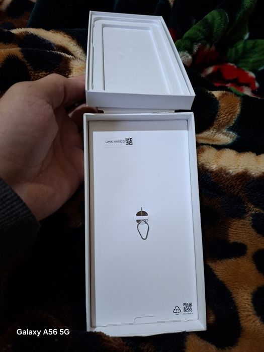 Samsung A56 5g 256 gb 1 oy boldi olinganiniga 340$