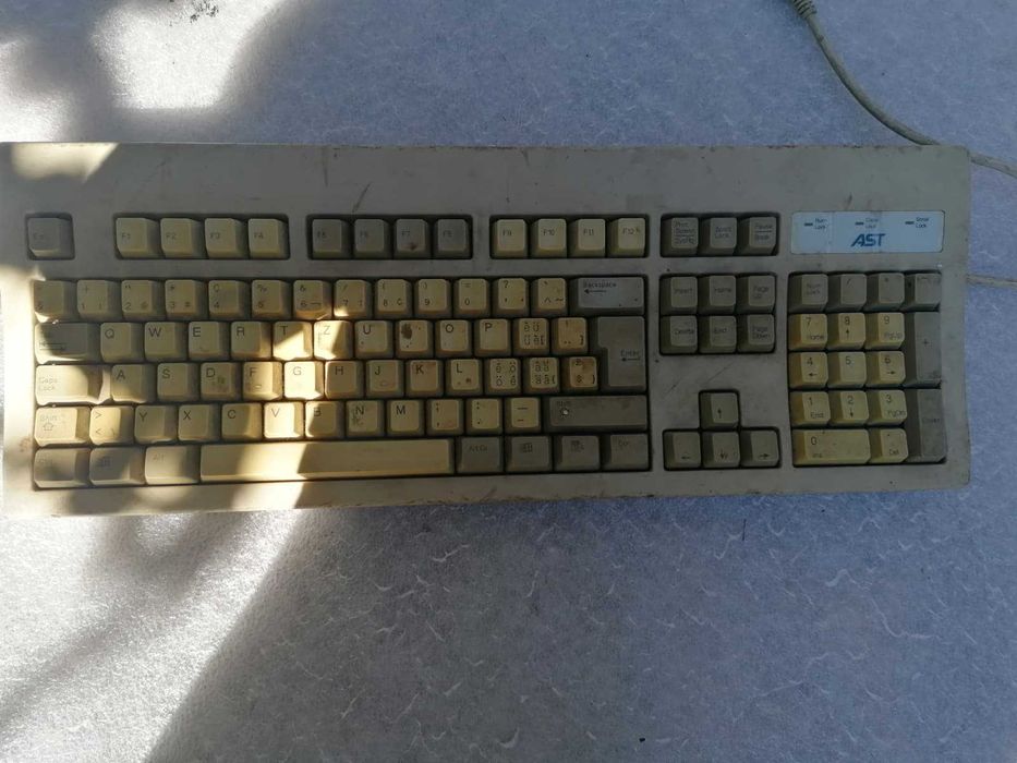 15 tastaturi tastatura veche colectie ps/2 ibm compaq ast siemens