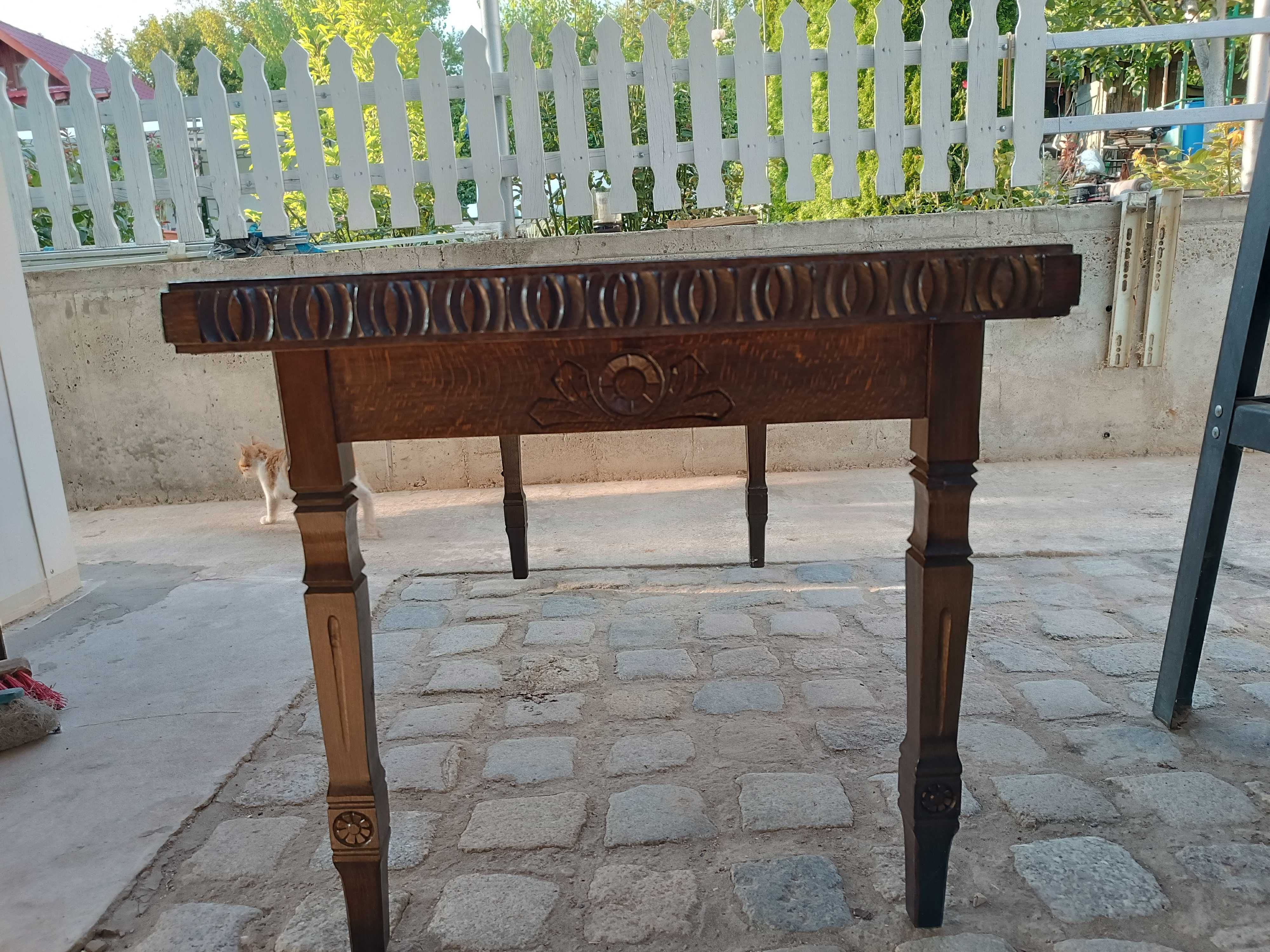 Маса 120 х 60 височина 60см.