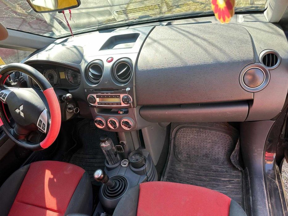 Mitsubishi Colt 2009