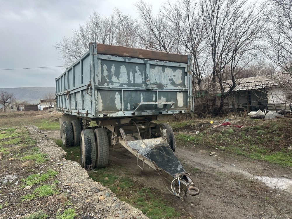 Прицеп в отличном сост.