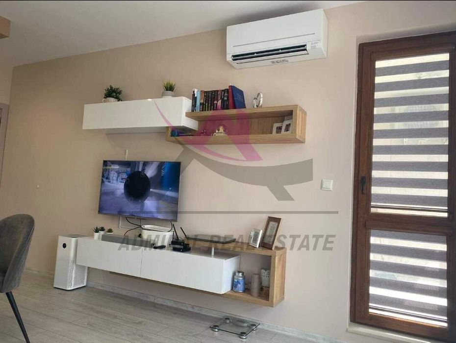 Дава се под наем Двустаен апартамент в Варна, Бриз - 65 кв.м за 500 € - Снимка #3