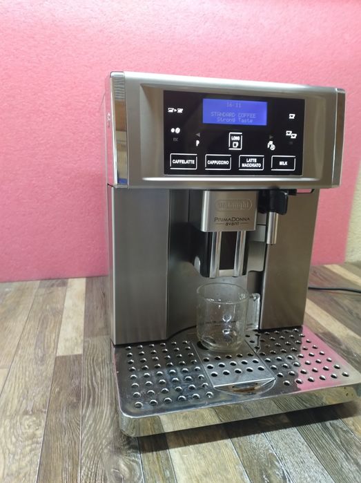 Кафеавтомат Delonghi Primadona