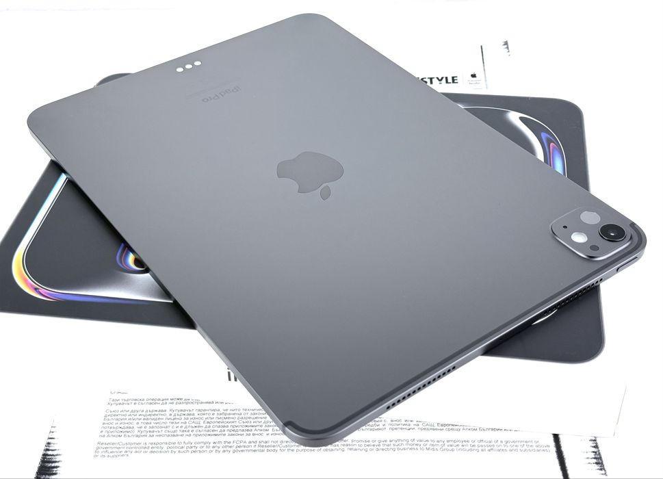 НОВ! Apple iPad Pro 11" 2024 M4 WiFi 256GB Space Gray Гаранция