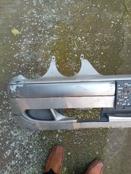 Предна броня за мерцедес цлк 200 W208 /98г.