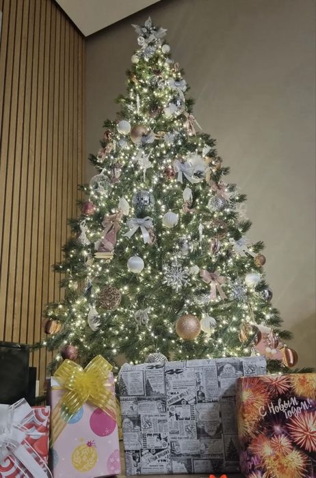 Продам искусственную ёлку