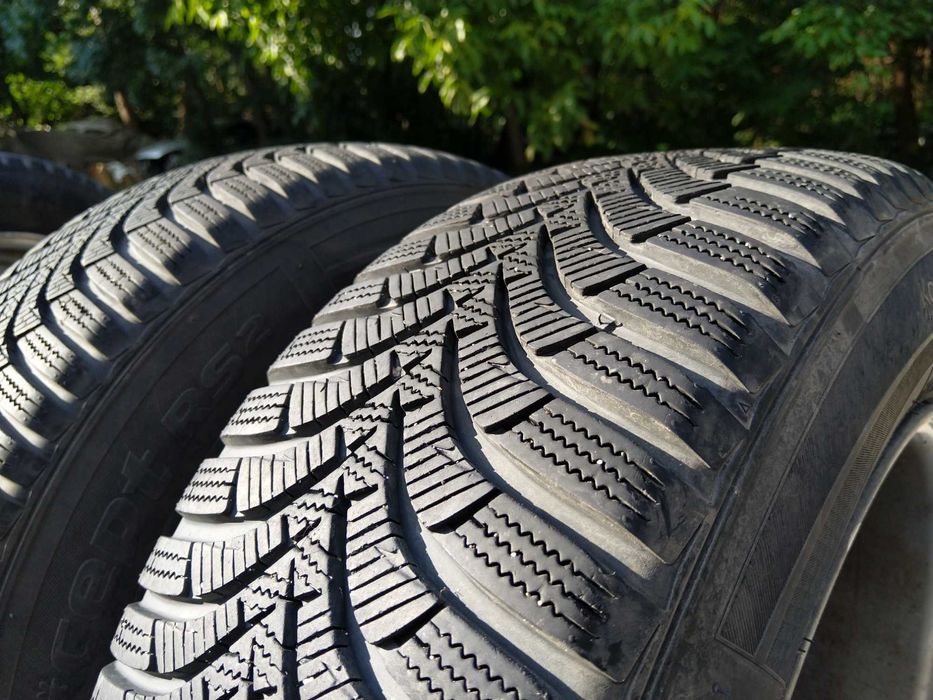 205/65/15 HANKOOK Winter i*cept RS2 зимни - 4 бр