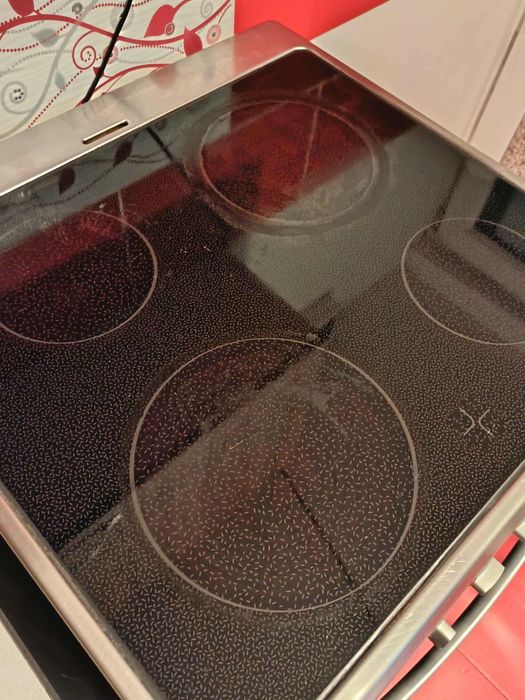 Aragaz gorenje electric cu plita si cuptor