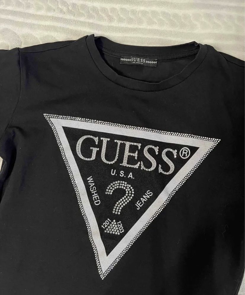 Футболка Guess