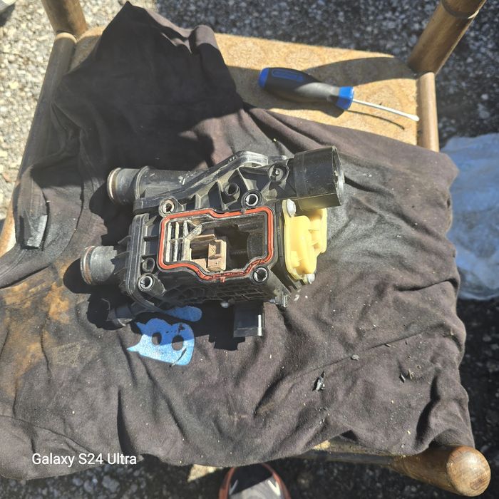 Здравейте,продавам двигател за Peugeot 3008 2.0BlueHD EAT8  181 2018г