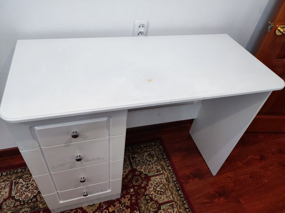 Стол тумба из МДФ