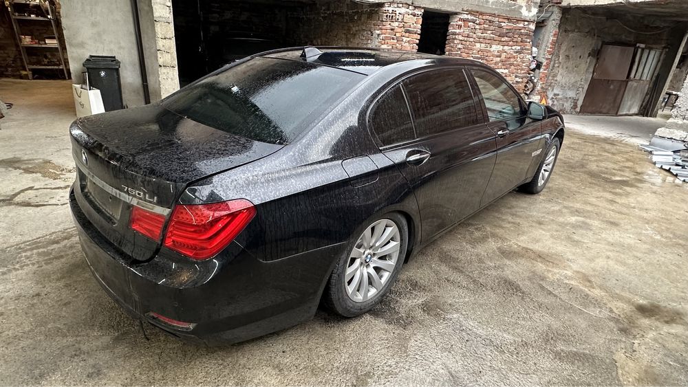 BMW 750IL Xdrive 408кс На Части