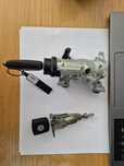 Contact cu 2 chei si butuc portiera Vw Golf 6