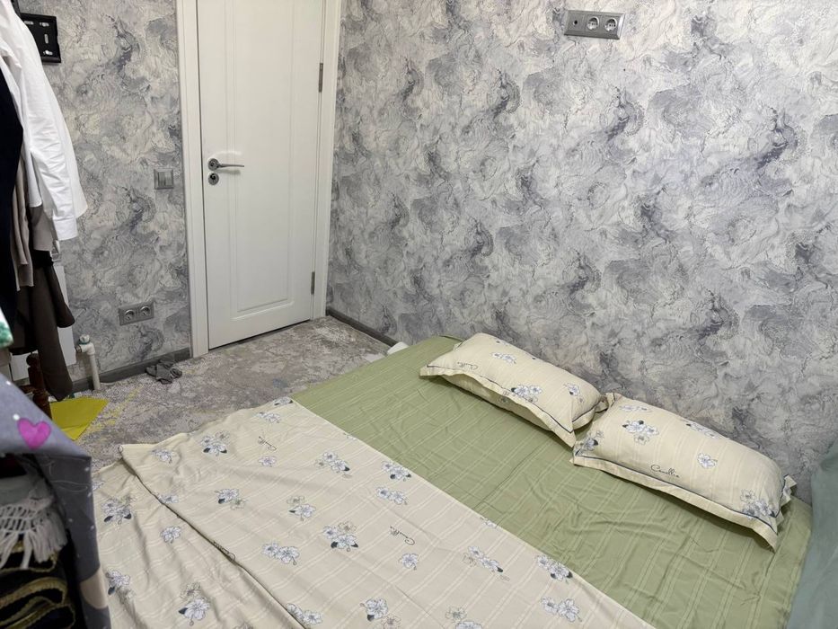 Uy sotiladi 48.2m ²