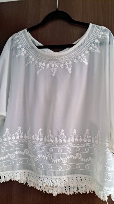Bluza de dama nouă cu broderie