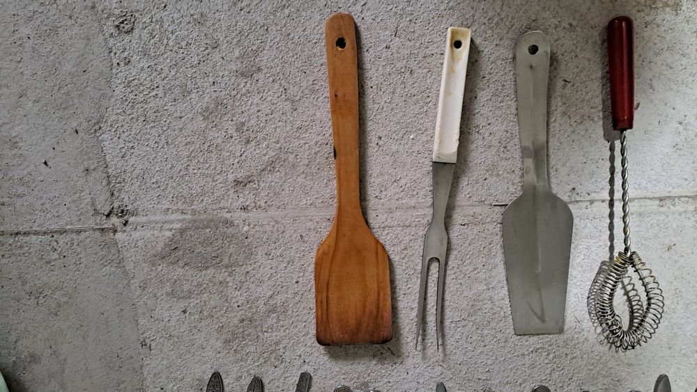 Хаммаси сотилади