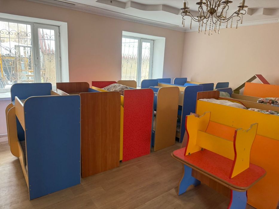 Кровати, мебель для садика