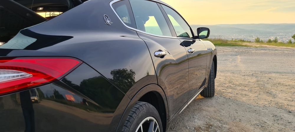 Maserati levante / accept variante!