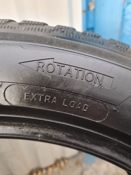 4 Anvelope de iarna*225/50R17*MICHELIN*LICHIDARE STOC*50 Lei Buc*