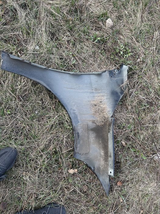 Aripă stânga față renault megane 3.