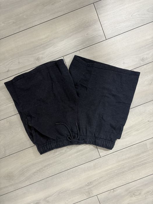 Pantaloni scurti diverse modele