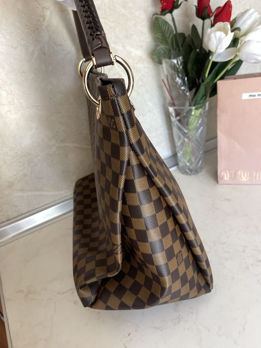 Голяма чанта Louis Vuitton Artsy MM
