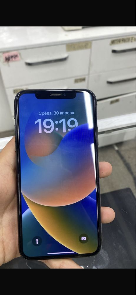 Продаю iphone X город Алматы