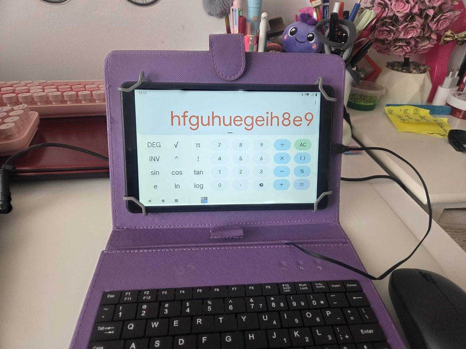 Vând Tabletă Lenovo Tab M8, Husă cu tastatură, Mouse Bluetooth