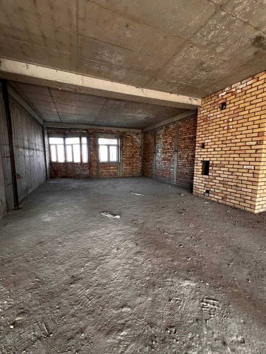 НОВОСТРОЙКА 4/3/5
ул. А.Каххара ор-р рест. Яккасарай 
149 м²