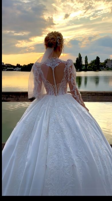 Rochie mireasa stil prințesa