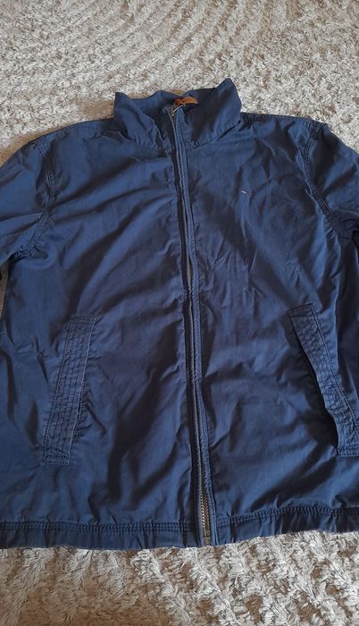 geaca tommy Hilfiger originala marime M toamna primavara