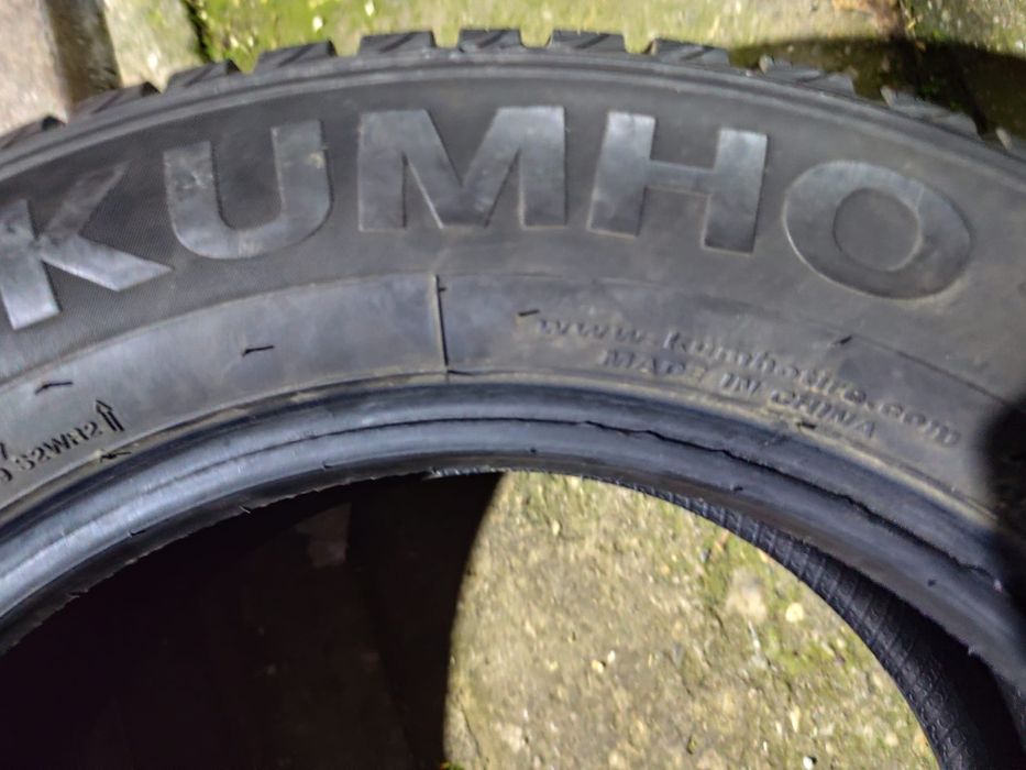 Anvelope 215 60 R16 iarna kumho