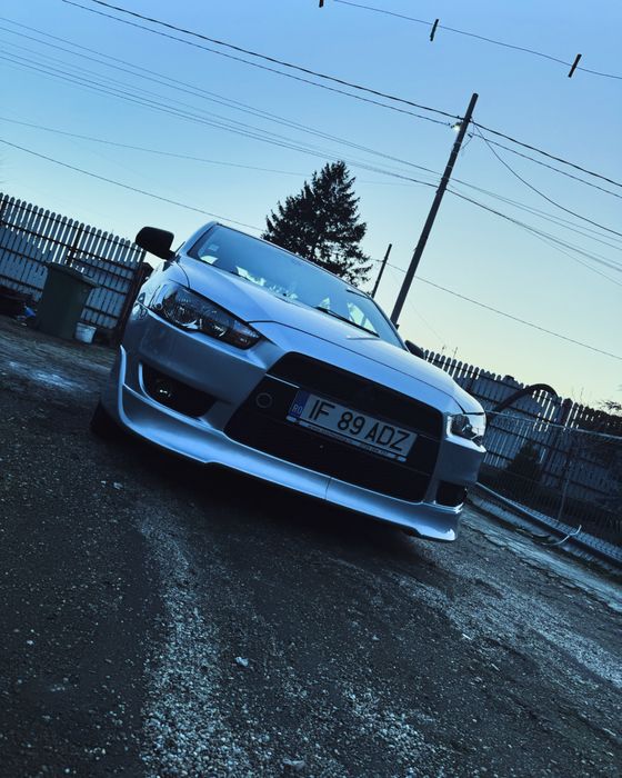 Mitsubishi lancer
