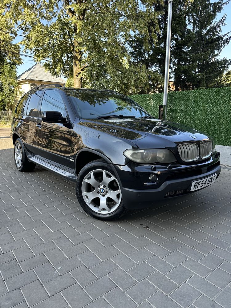 BMW X5 4.4 benzina volan dreapta