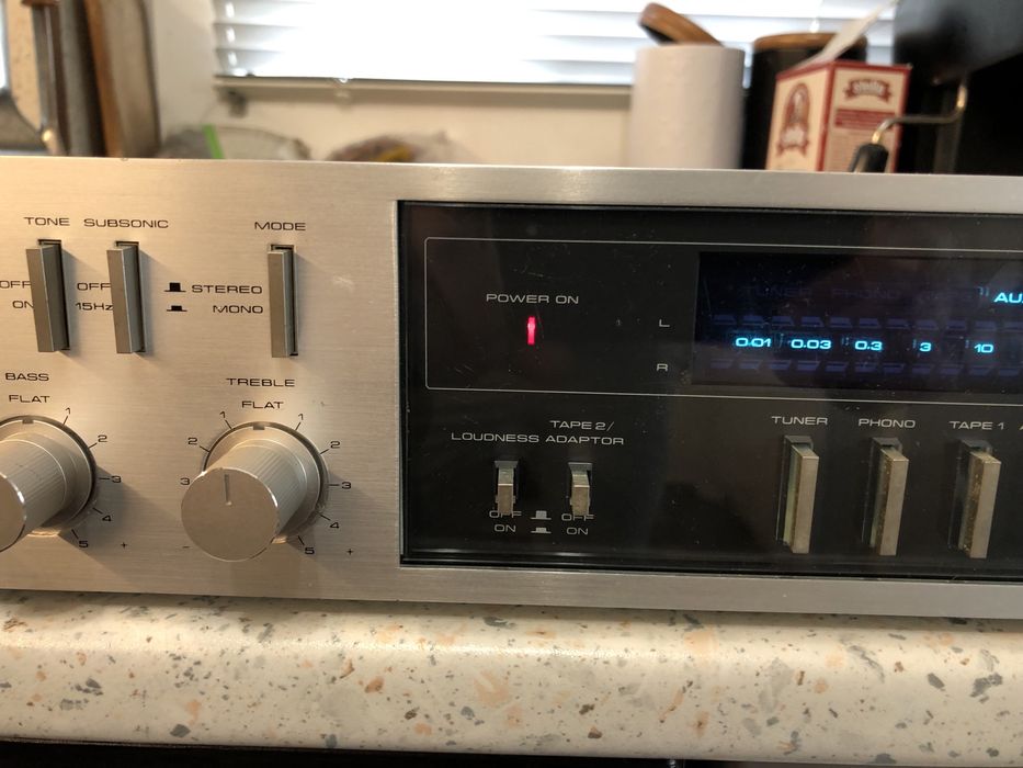 Pioneer SA-720 стерео