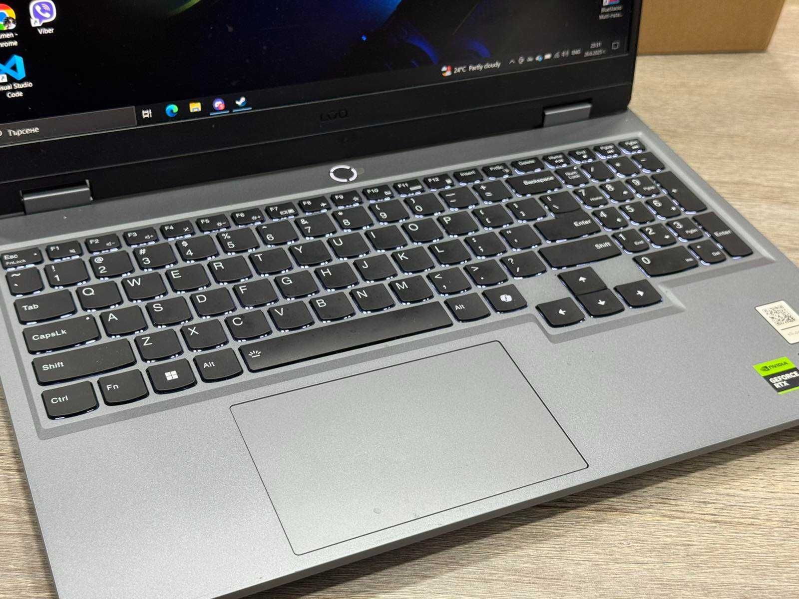 Лаптоп Lenovo LOQ 15IRX9- Intel Core i7/ NVIDIA RTX 4050/24GB RAM
