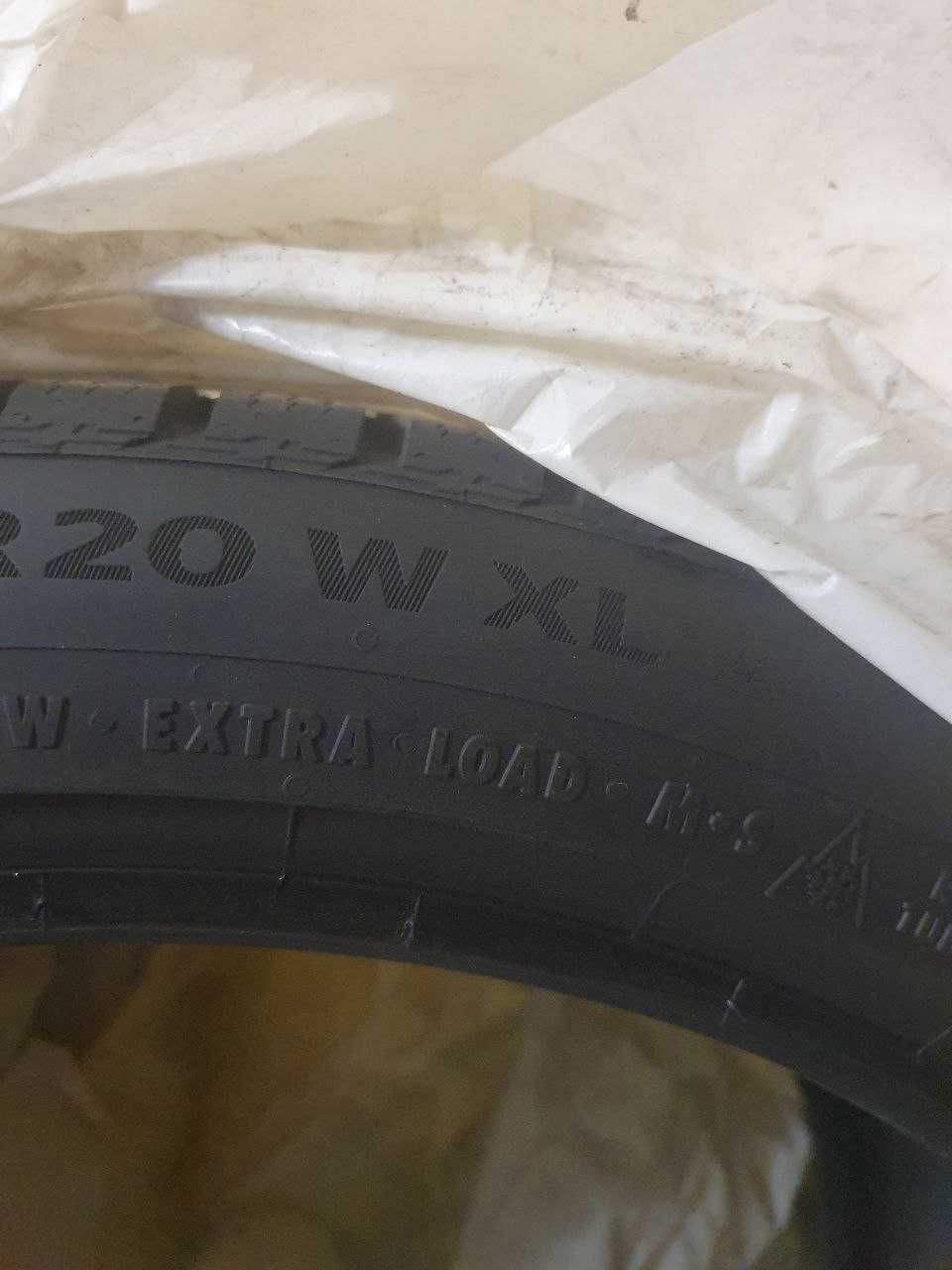 Зимни гуми CONTINENTAL 275/35 R20 W XL и 245/40