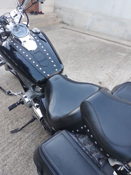 Honda shadow spirit 750